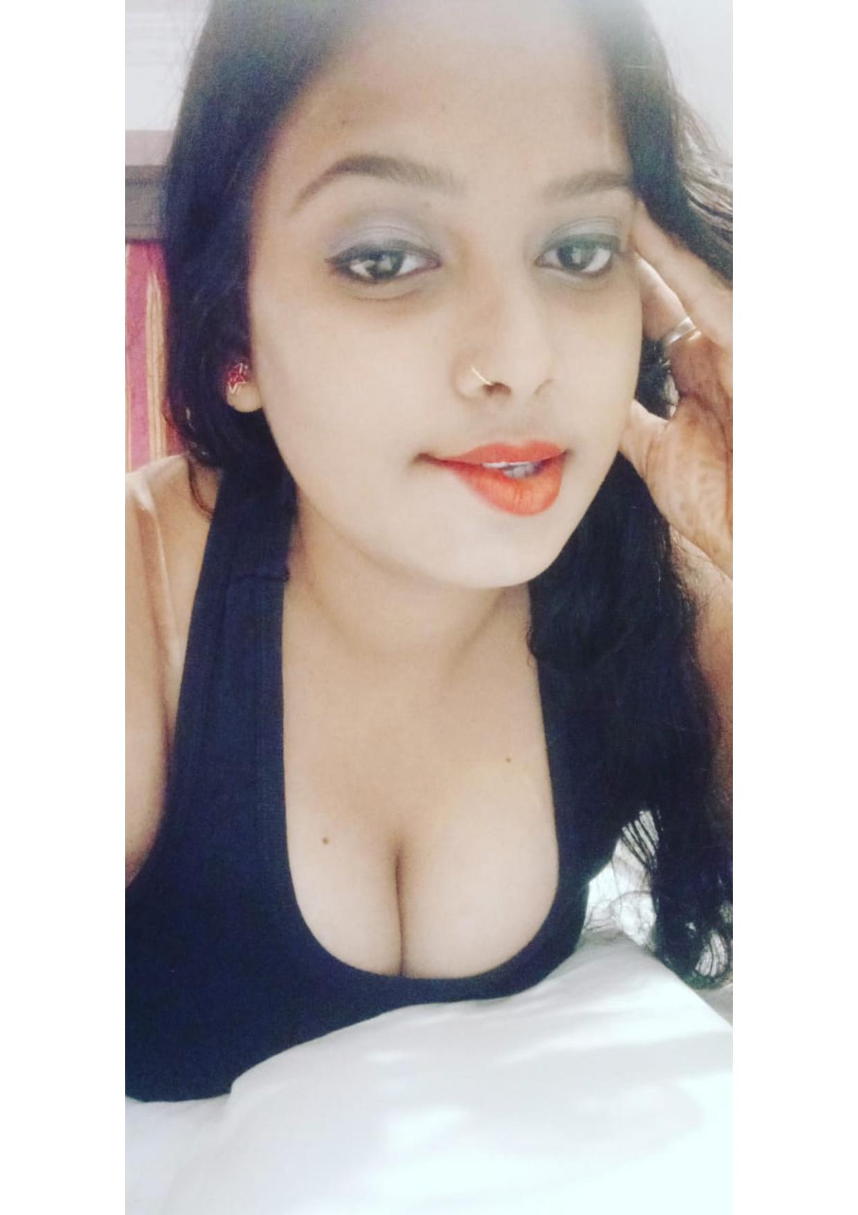 Exclusive  Independent call girls in Ahmedabad