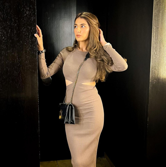 Juhi — Independent Call Girl in Bapunagar, Ahmedabad — Hotel Visit, Ahmedabad