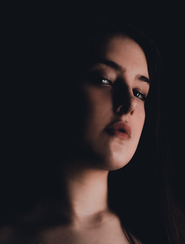 VIP Call Girl in Sarjapur Road Bangalore — Myra | Incall & Outcall 24/7 — Sarjapur Road, Bangalore
