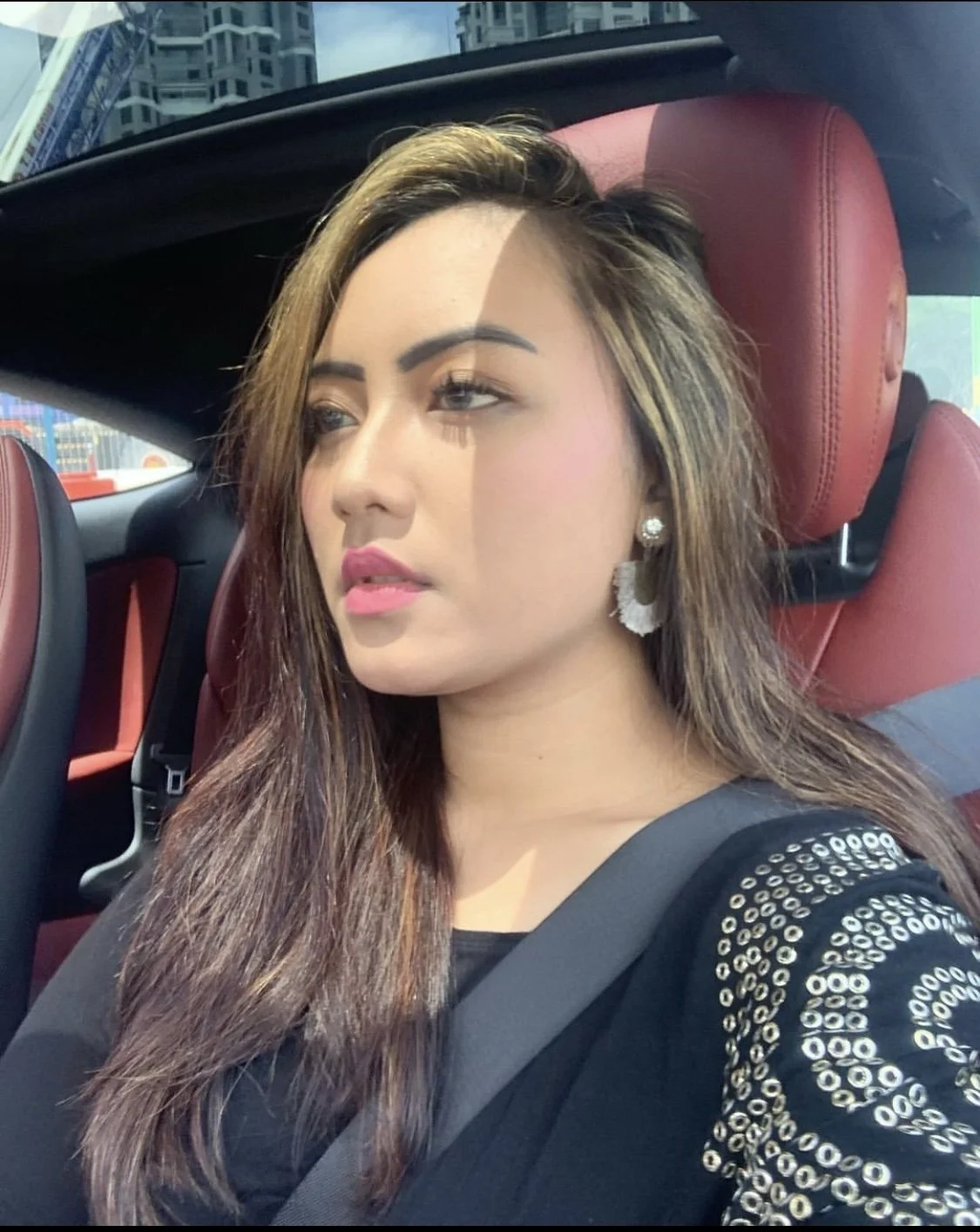 College Girl Call Girl in Hsr Layout Bangalore — Tanvi | Hotel & Home Service 24x7 — Girlfriend Experience, Bangalore