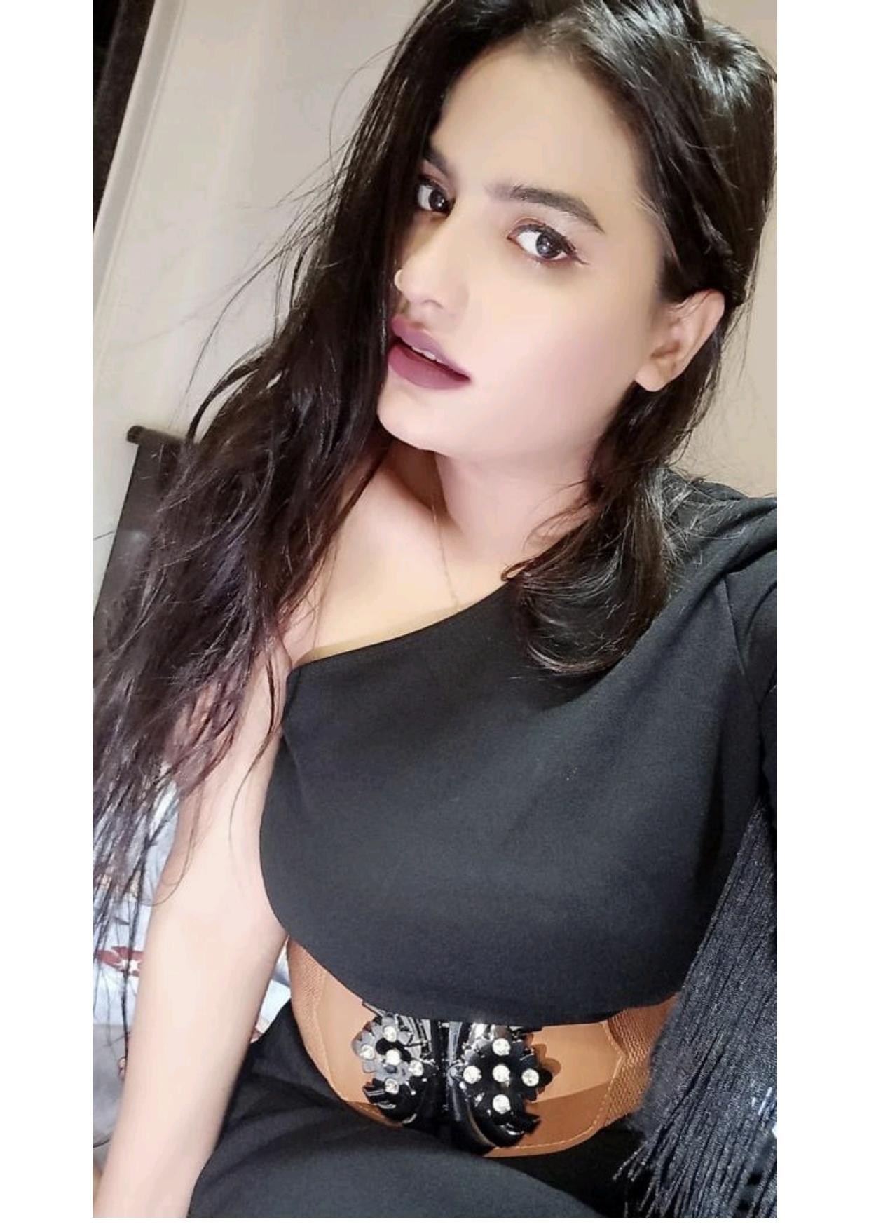 High profile Surat call girls available 24/7